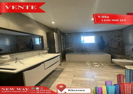 Villa à Khezema ouest  dans un quartier résidentil