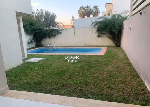 À Vendre Duplex S+4 avec Piscine