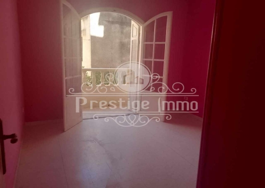 spacieux étage de villa