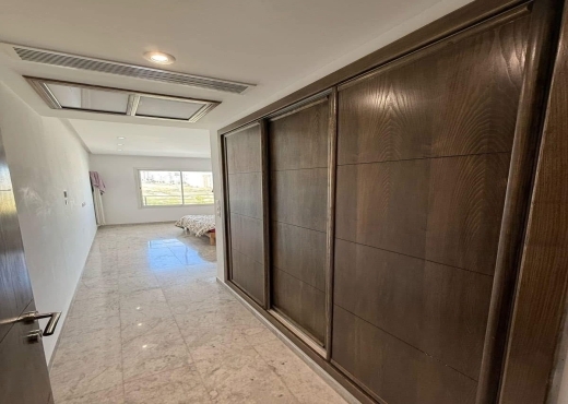 ENNASR 2 : APPARTEMENT DE HAUT STANDING S+2 À LOUE