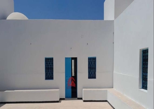 HOUCH TYPIQUE À HOUMT SOUK DJERBA