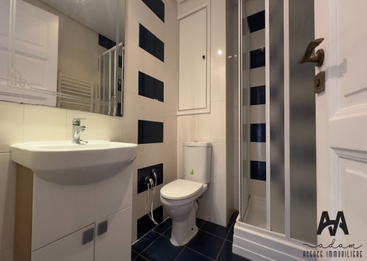 Appartement S+3 vide à Mrezga