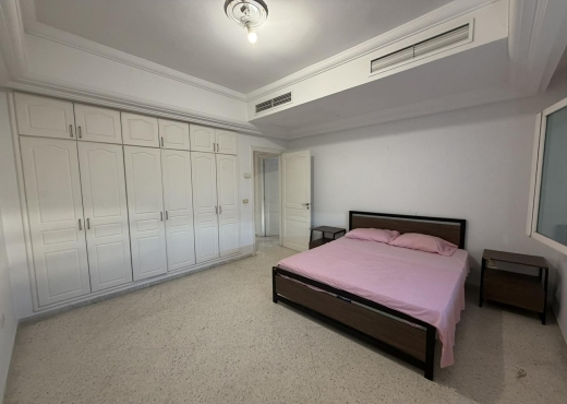 📍 LES BERGES DU LAC 1 : APPARTEMENT S+3 À VENDRE