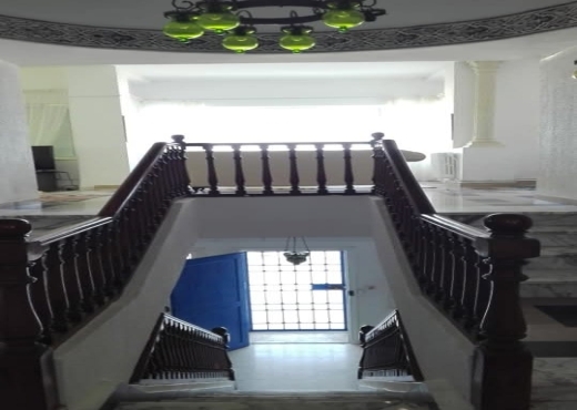 villa À Louer à TUNIS - A louer villa à Marsa Plage - Immobiliere.tn - Photo 3