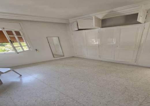 Appartement S+3 à louer à Ennaser