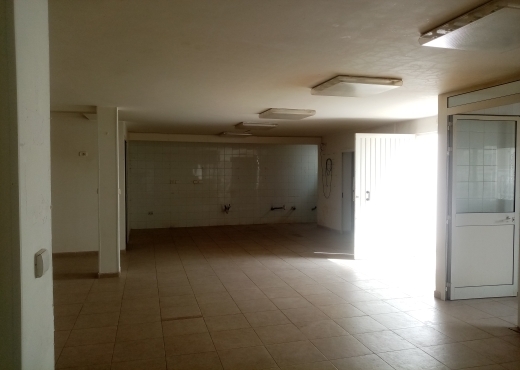 bureau À Louer à ARIANA - Local aux jardins d'el menzah2 - Immobiliere.tn - Photo 4