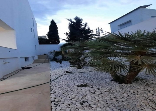 A Vendre Villa Neuf El Manar