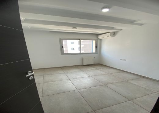 A VENDRE APPARTEMENT S+3