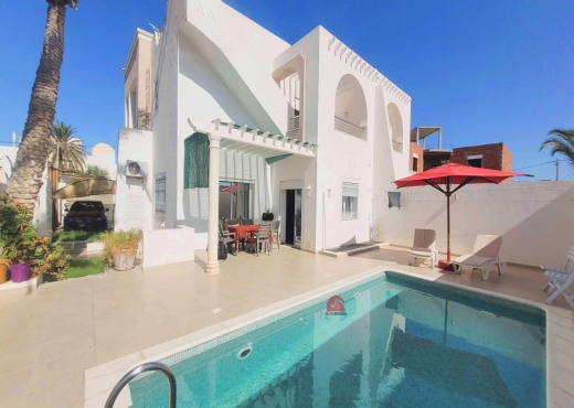 VILLA AVEC PISCINE À DJERBA