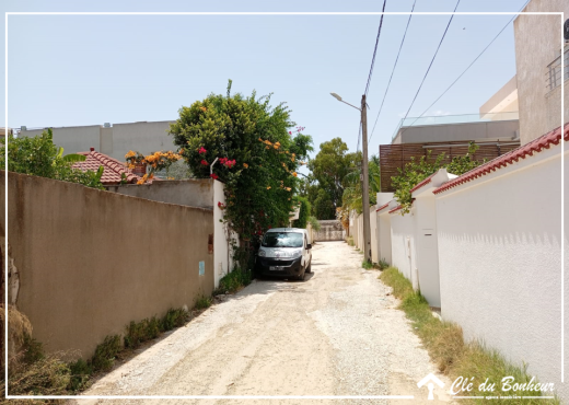 à vendre terrain cloturé