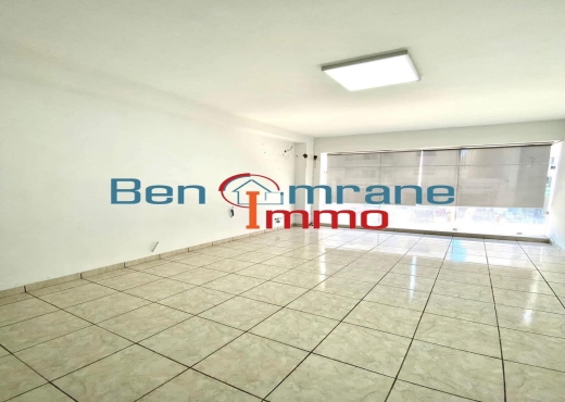 A Louer Bureau a  Riadh Andalous