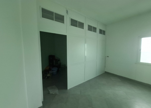 Bureau H+4 au 2ème étage à la Zone