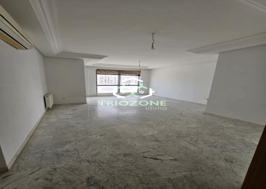A Vendre S+4 Jardins de Carthage