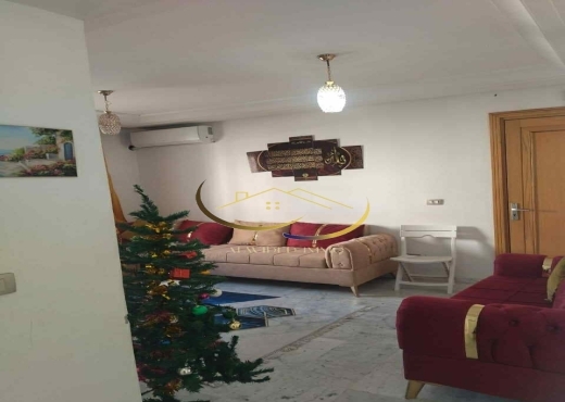 A LOUER UN APPARTEMENT S2 MEUBLE JARDIN LAOUINA