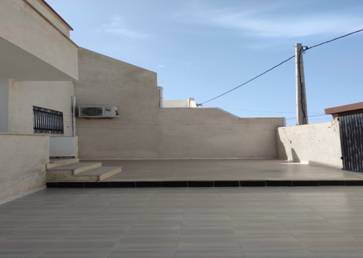 maison À Vendre à NABEUL - منزل مستقل للبيع في دار علوش - Immobiliere.tn - Photo 2