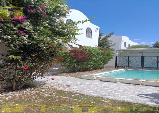 villa À Vendre à NABEUL - villa avec piscine à #Hammamet - Immobiliere.tn