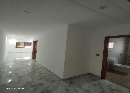 A vendre Une maison nouvellement construit située