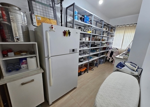 KALAATE ANDALOUS - BORJ  YOUNES , ARIANA : UNE VIL