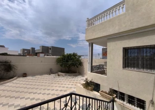 villa À Vendre à MONASTIR - Villa de style américain S+6 - Immobiliere.tn - Photo 3