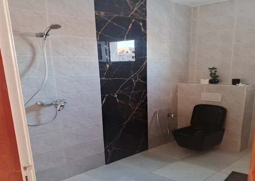 villa À Louer à NABEUL - 𝐋𝐨𝐜𝐚𝐭𝐢𝐨𝐧 𝐞𝐬𝐭𝐢𝐯𝐚𝐥𝐞 à Dar Allouche - Immobiliere.tn - Photo 11