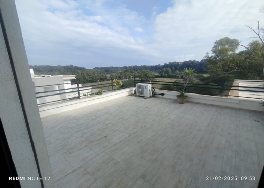 A louer à Gammarth une coquette Villa S4 moderne a