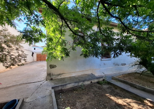 À vendre à Ben Arous : Maison anci