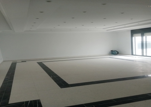 À Louer – Grand étage de villa