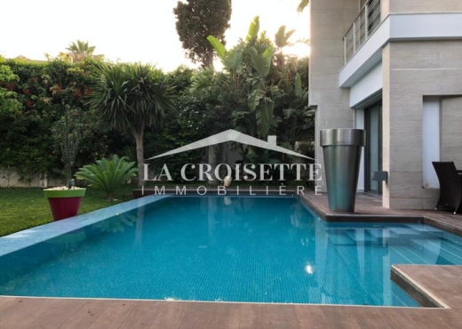 Villa s+3 avec piscine à Carthage