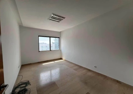 bureau À Louer à ARIANA - ARIANA CENTRE – BUREAU 2H+6 À LOUER - Immobiliere.tn - Photo 6