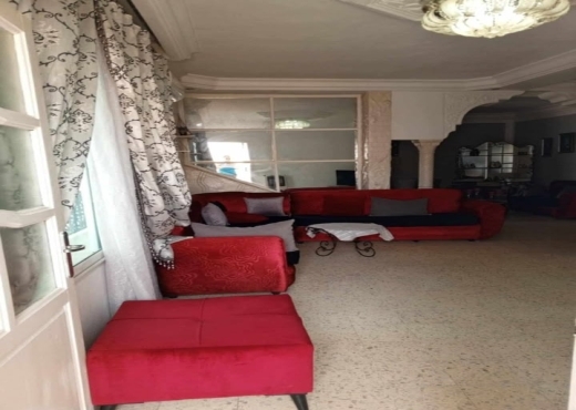 🏡 Villa 3 étages à Borj Cedria