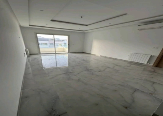 📍 ENNASR 2 : APPARTEMENT S+2 HAUT