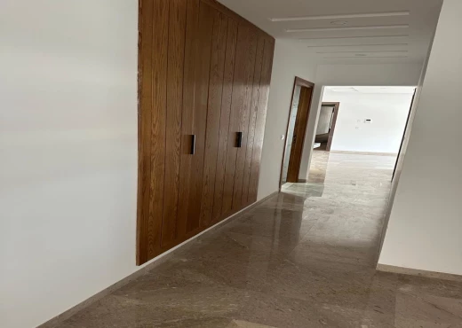Appartement À Vendre à ARIANA - 🏡 Appartement S+3 à vendre – La S - Immobiliere.tn - Photo 3