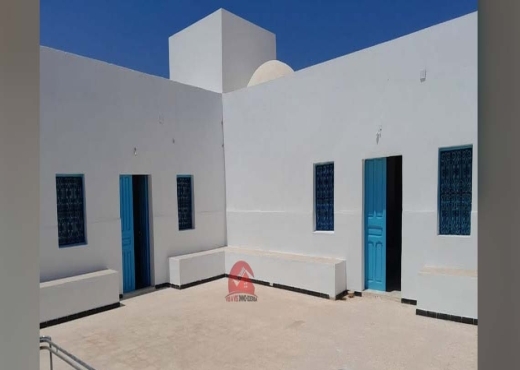 HOUCH TYPIQUE À HOUMT SOUK DJERBA