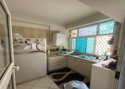 A VENDRE UN APPARTEMENT S+3 A CITE WAHAT