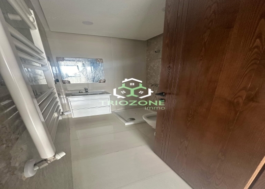 A Vendre Appart S+1 Cité Wahat