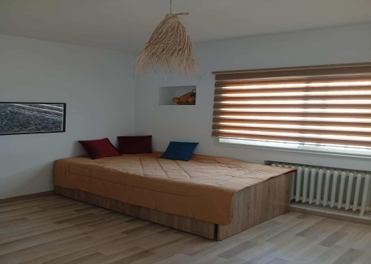 Etage de villa s+2  à Alain savary
