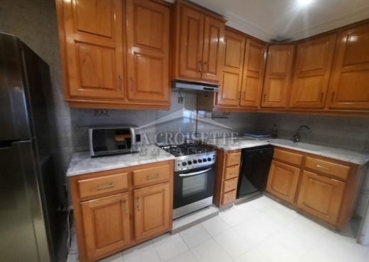 Appartement semi-meublé S+3