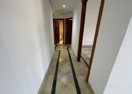 A louer Bureau H+2 à Kheireddine Pacha