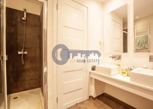 A Vendre Villa S+5 à Gammarth