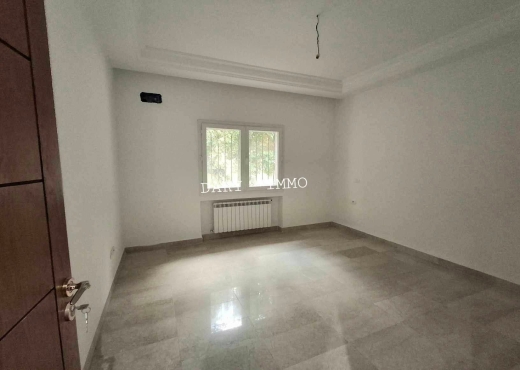 A Vendre S+3 Neuf jardin la Soukra
