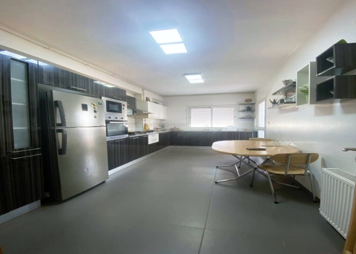 A Vendre Appartement S+3 à Sfax