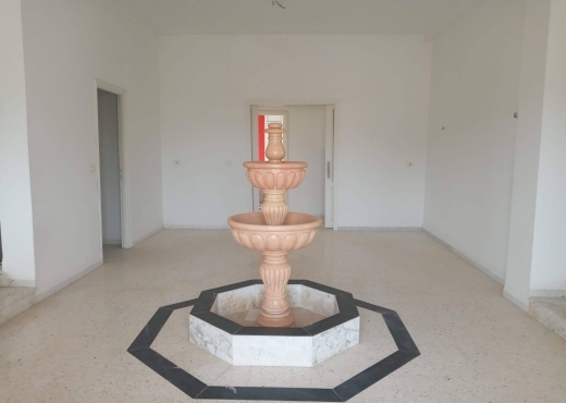 للبيع منزل كبير 3000 م.م في  سيدي ثابت