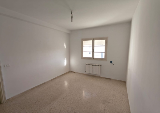 Appartement S+2 sécurisé avec park