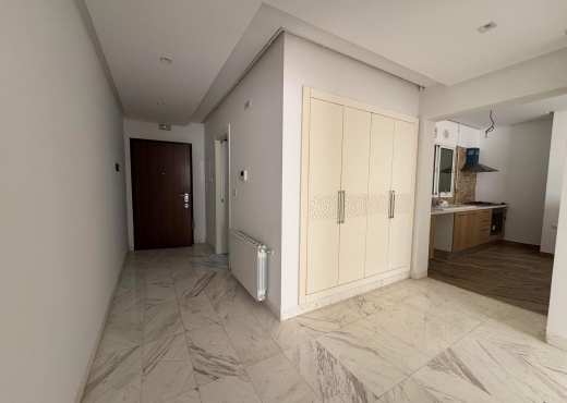 📍 ENNASR 2   : APPARTEMENT S+1  À