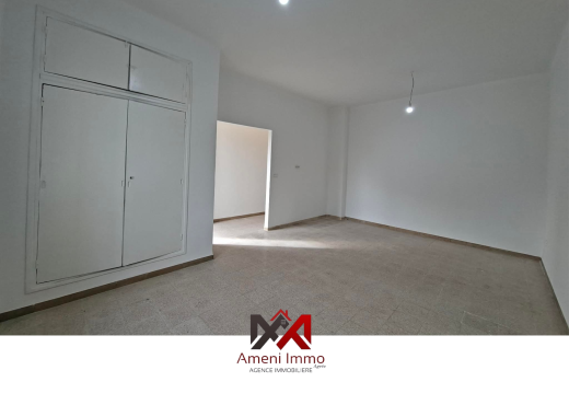 A Louer étage de villa  à bardo