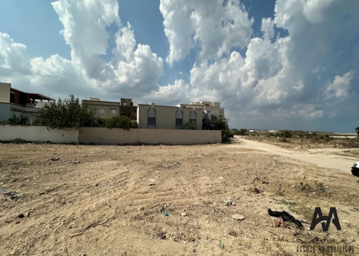 Terrain de 490m² à el maamoura