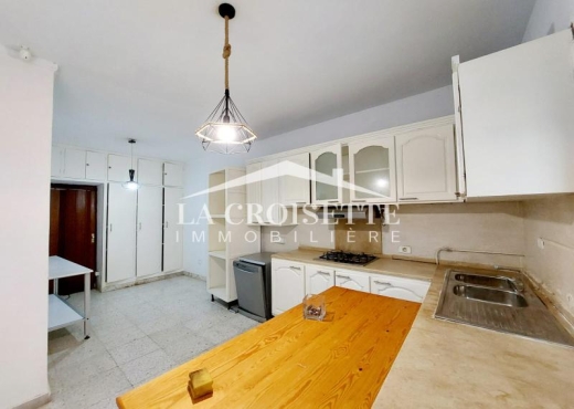 Villa s4 à La Marsa ZVL0071