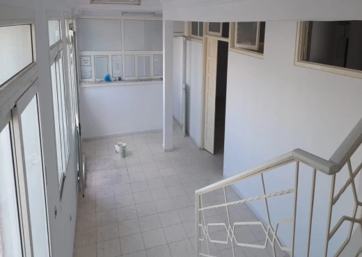 local commercial À Vendre à BEN AROUS - À vendre à Hammam-Lif – commercial - Immobiliere.tn - Photo 2