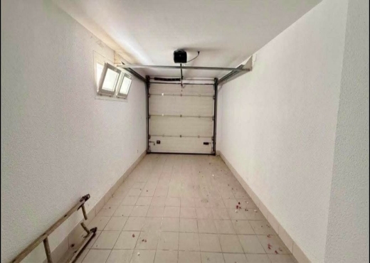 ENNASR 2 :  VILLA DE PRESTIGE AVEC PISCINE À LOUER