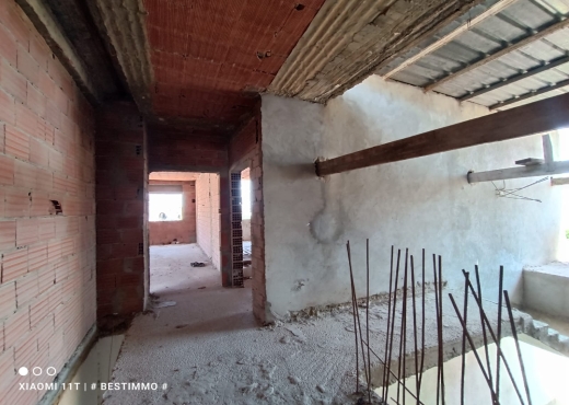 À Vendre Immeuble en R+2 de 936m²